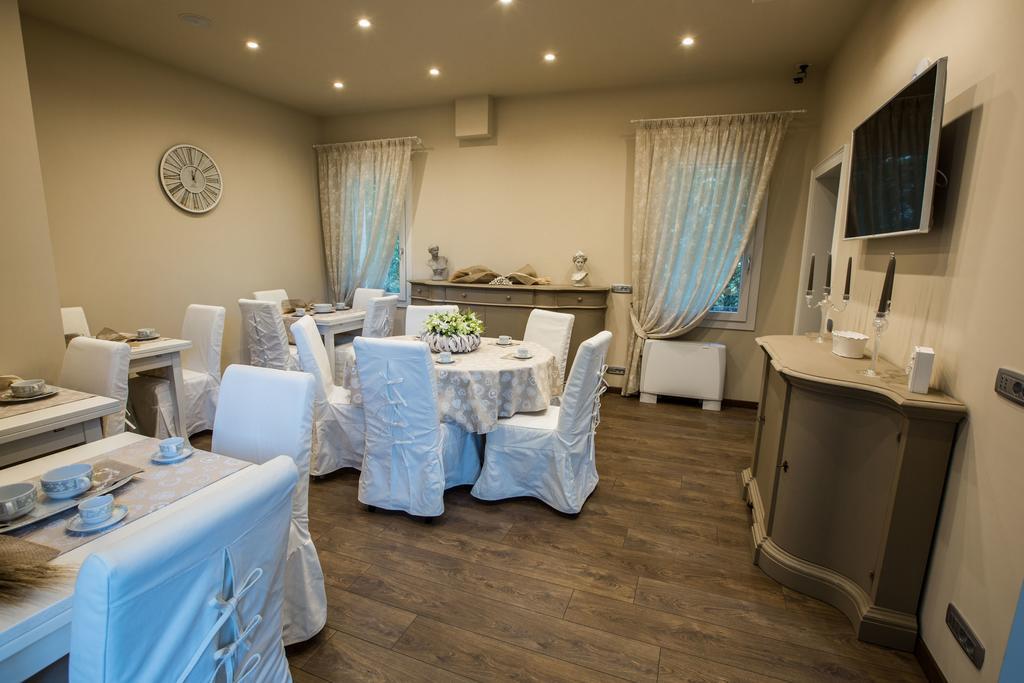 Antica Dimora Stucky Bed & Breakfast เตรวิโซ ภายนอก รูปภาพ