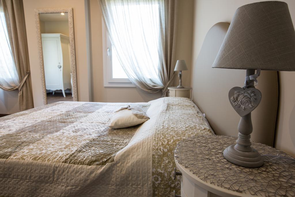 Antica Dimora Stucky Bed & Breakfast เตรวิโซ ห้อง รูปภาพ